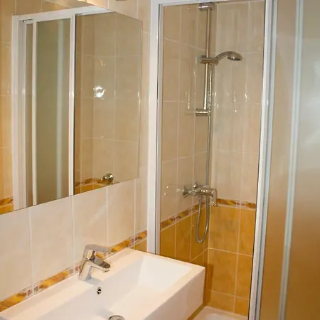 Klaric Apartment *